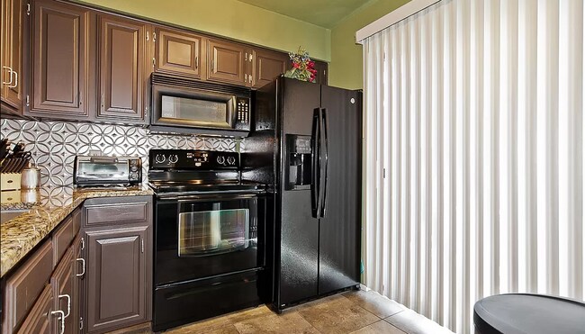 Photo - 4800 Northway Dr