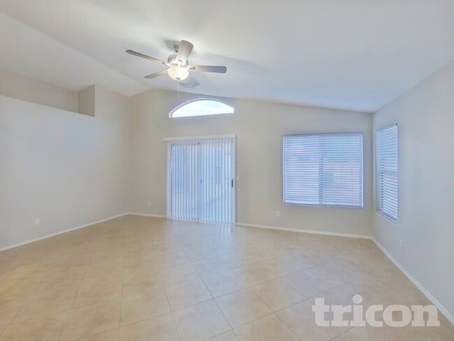 Photo - 1612 E Barbarita Ave