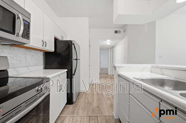 Photo - 3209 Jade Ct Unit #104