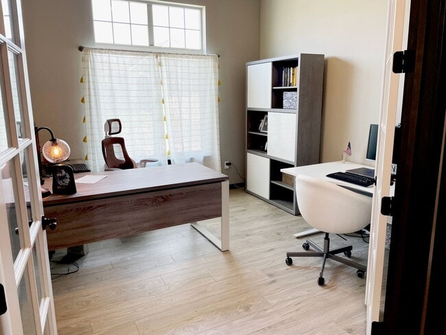 Photo - Beautiful 3 Bedroom, 2.5 Bath Two-Story Home with Office in Post Falls