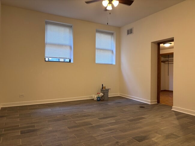 Photo - 4054 N Sheridan Rd Unidad BW