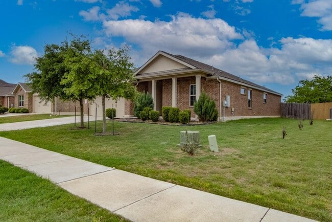 Building Photo - 809 Tabernash
