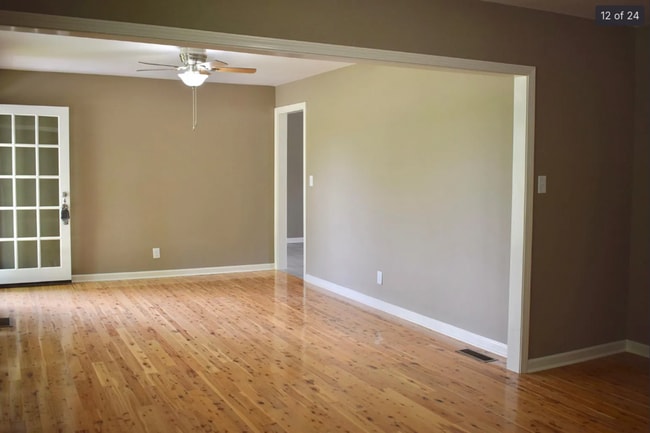 Photo - 442 Appleton Dr