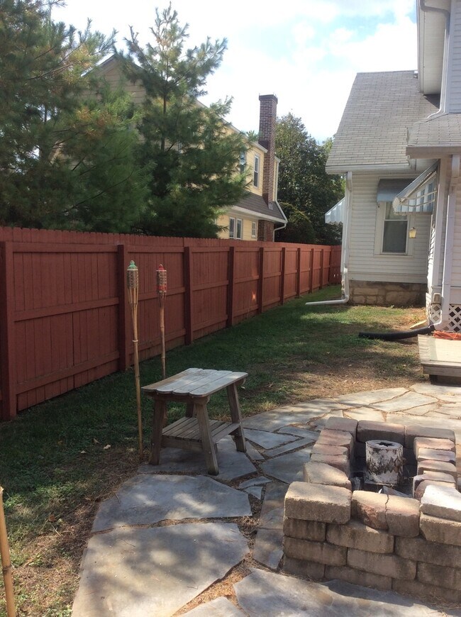 Photo - 515 S Fess Ave Unidad 515 Fess Ave.