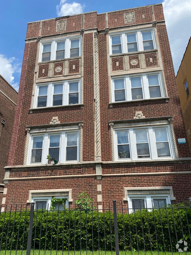 Building Photo - 6433 N Albany Ave Unit 3E Rental