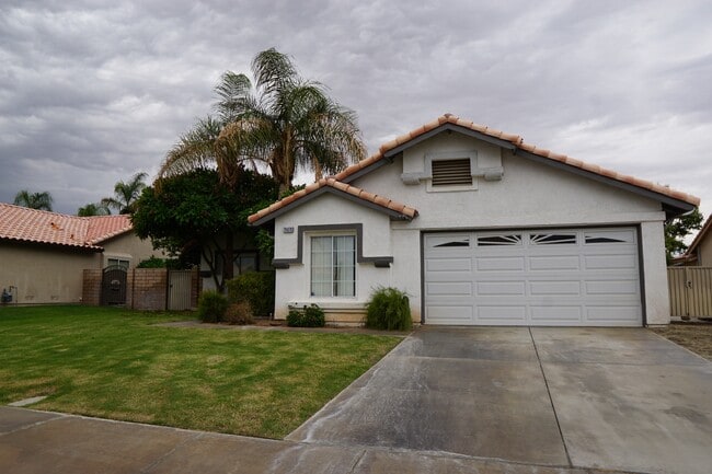 Building Photo - 78870 Sonesta Way Rental