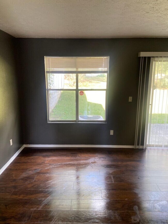 Photo - 2978 Kenville Ln