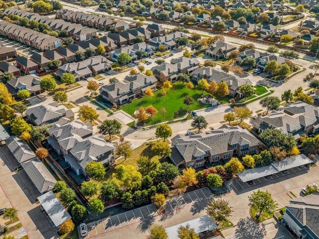 Photo - Riachi at One21