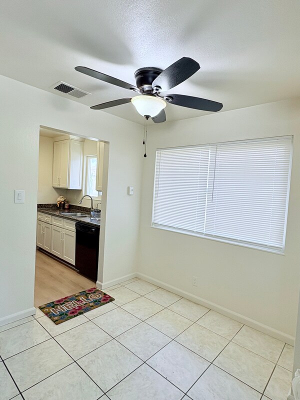 Photo - 2304 L St Unidad 4 Rental