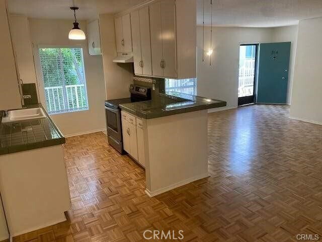 Photo - 5320 Zelzah Ave