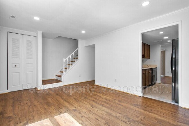 Photo - 9602 Springfield Woods Cir