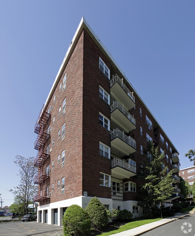 West Bank Apartments - West Bank Apartments