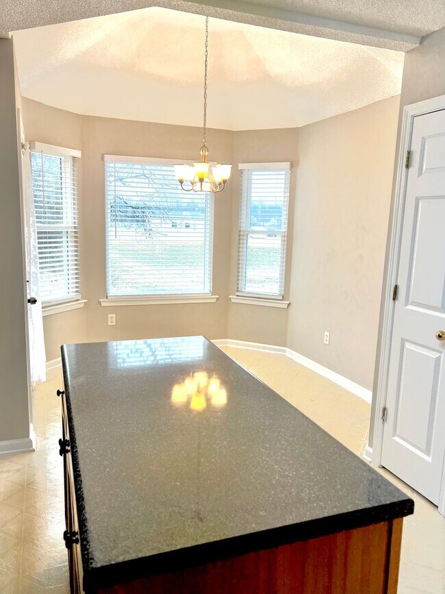 Photo - Nice 3 bedroom 2 bath home located in Sunset Trace