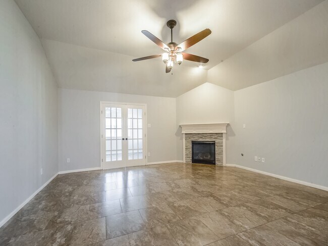 Photo - 15310 Cypressedge Ct