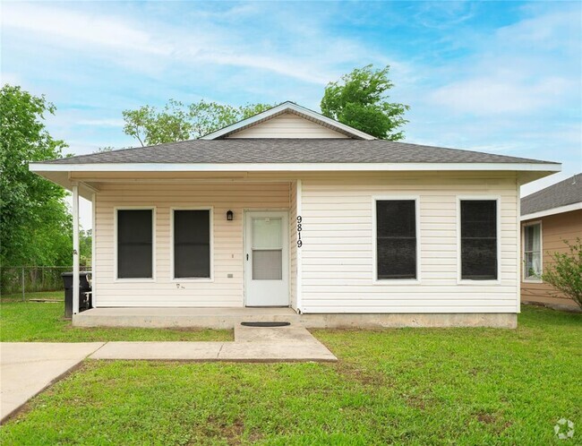 Building Photo - 9819 Alcanterra Dr Rental