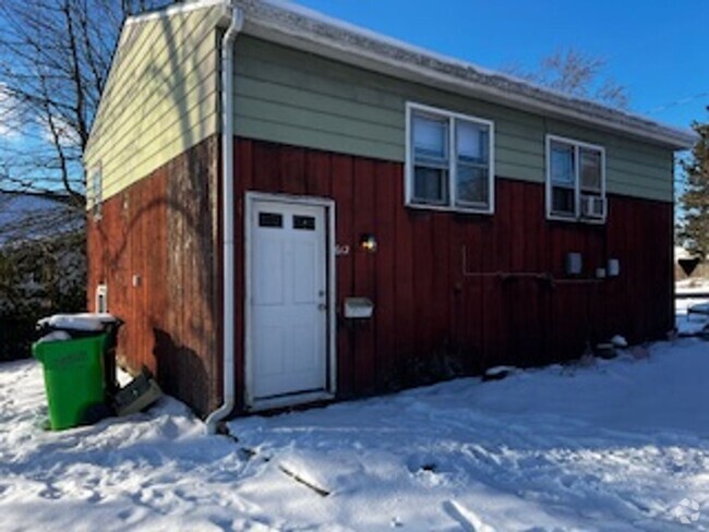 Building Photo - One Bedroom Duplex Rental