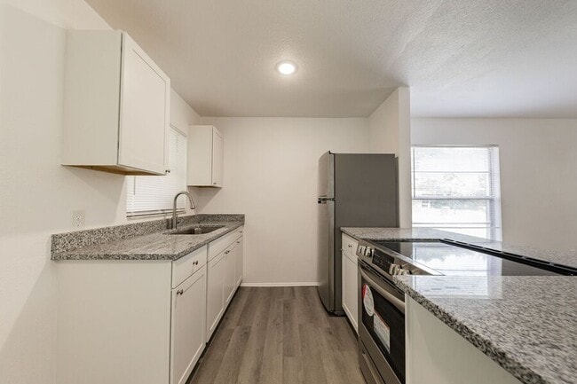 Photo - 430 Ave B NE Unit A