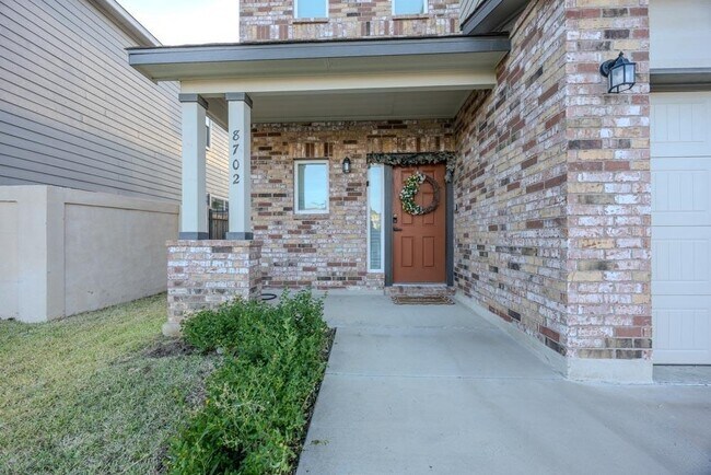 Photo - 8702 Shiloh Rock Dr