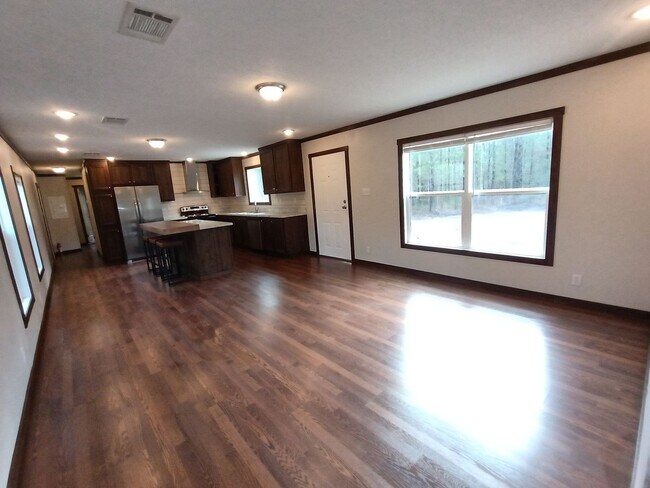 Photo - 785 Sandridge Rd