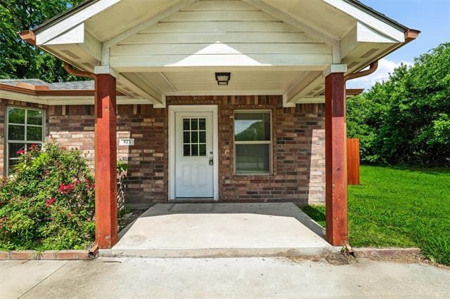 Photo - 823 N Branch St