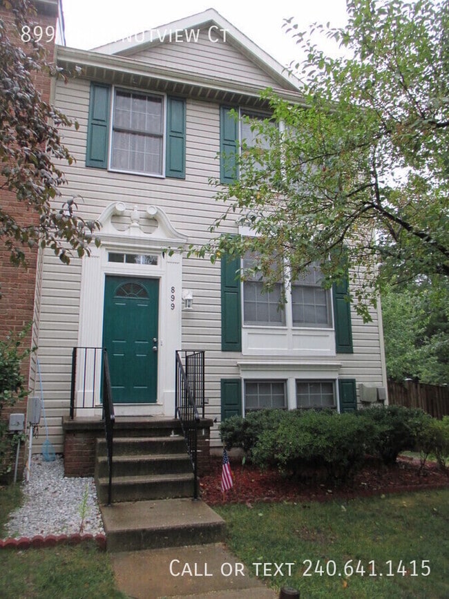 Building Photo - 899 Chestnutview Ct