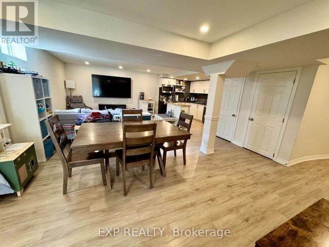 Photo - 24 Clarion Rd