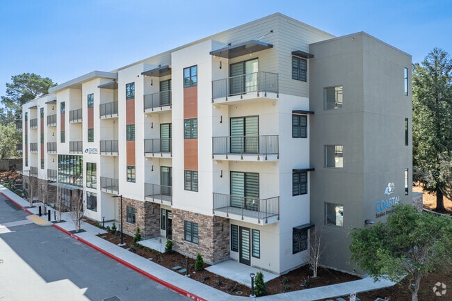 Exterior - Coastal Senior Residences at The Park Lane