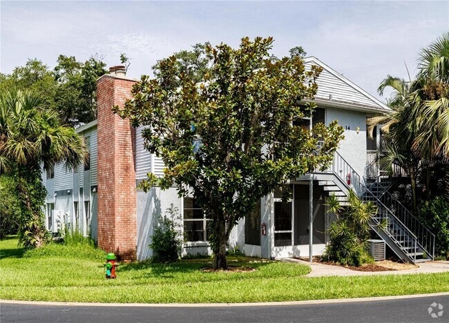 Building Photo - 1404 Northlake Dr Unit 1404 Rental