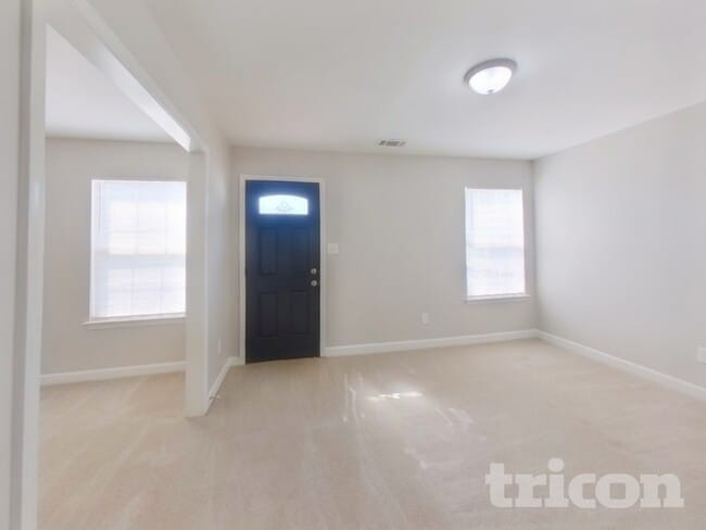 Photo - 506 Glencroft Dr