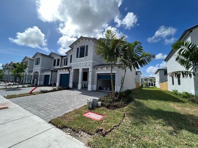 Photo - 13378 SW 286th St Townhome