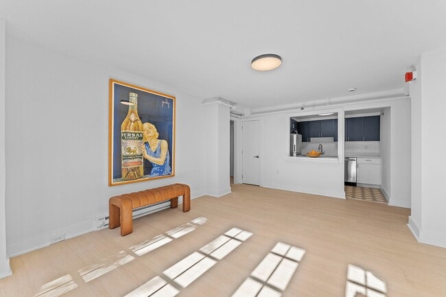 Kitchen/Living Space - 1500 Pine