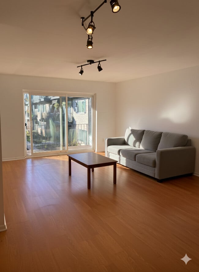 Photo - 880 S Plum Grove Rd