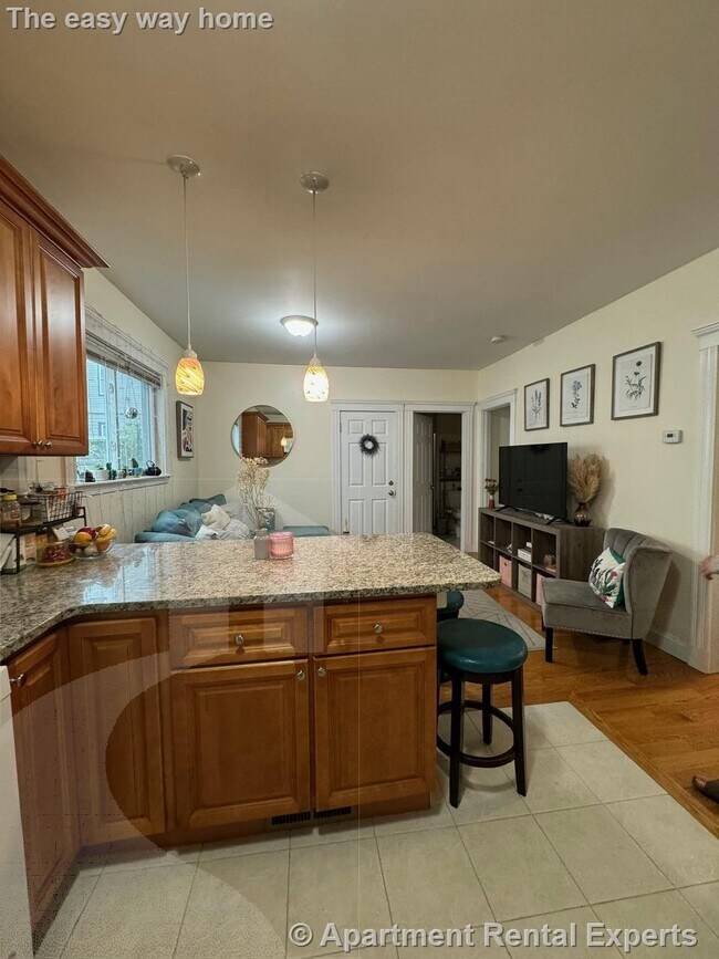 Photo - Newly renovated * 2 full baths * Central A...