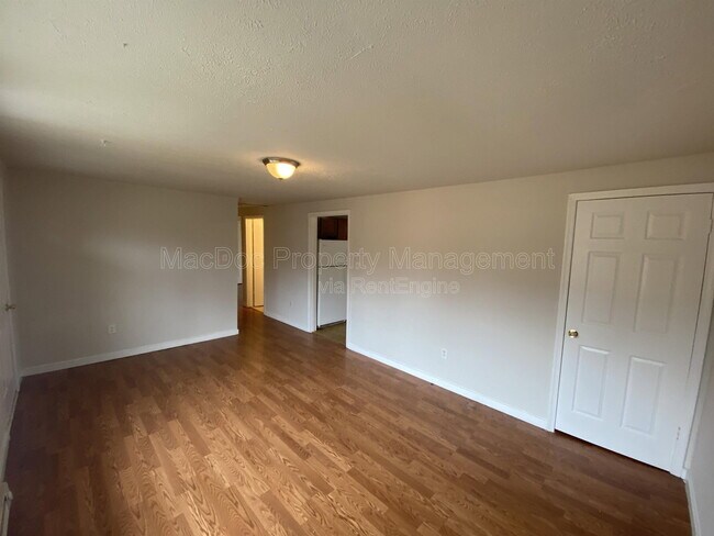 Photo - 7258 Twin Cedars Dr