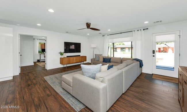Photo - 4707 N 30th Pl
