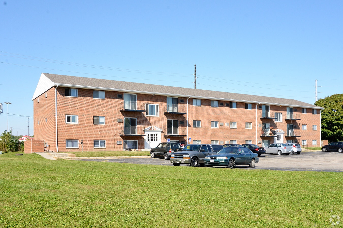 Colonial Terrace - Colonial Terrace