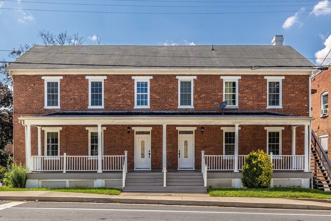 Building Photo - 4 S Westside Ave Unit 1