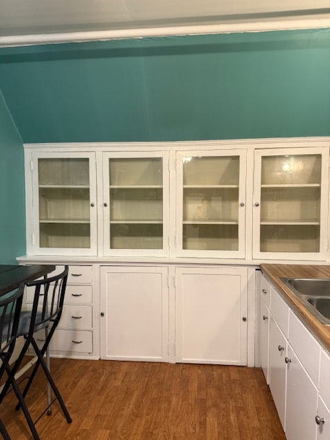 Photo - 547 E Dover St