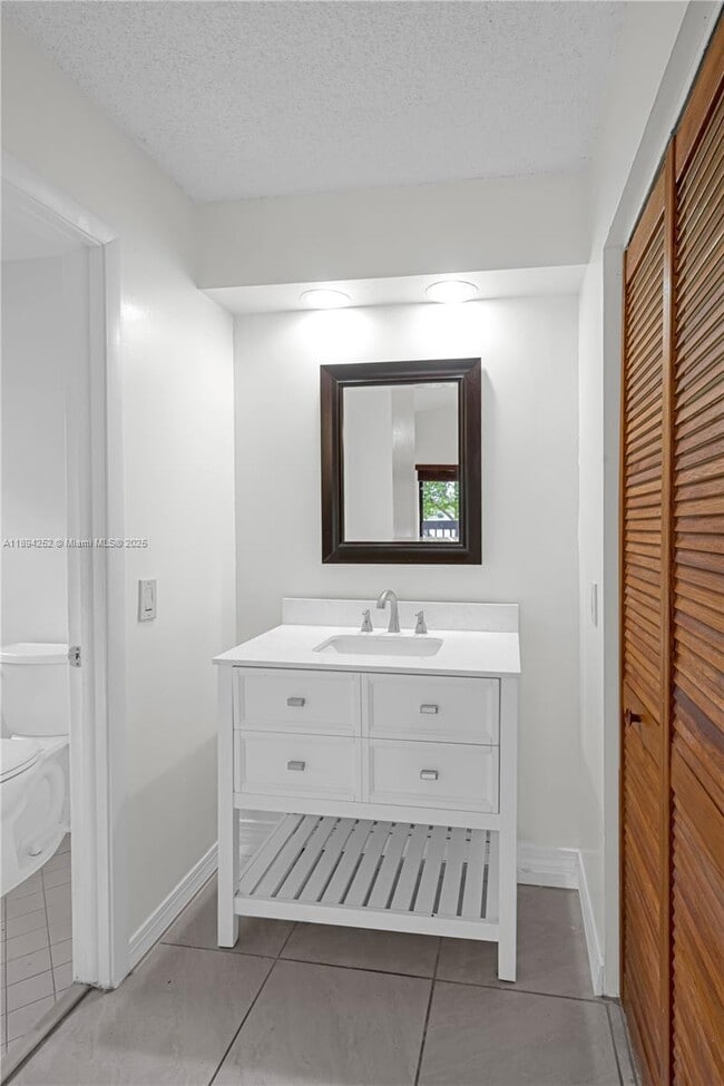 Photo - 15070 SW 49th Ln