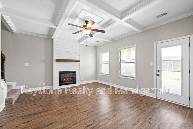 Photo - 1236 Winterset Dr