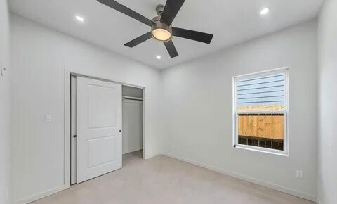 Photo - 4984 Alexa Rd Unidad B