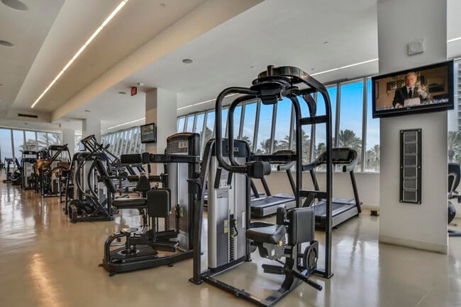 4401 Collins Ave Unit SI ID1540494P