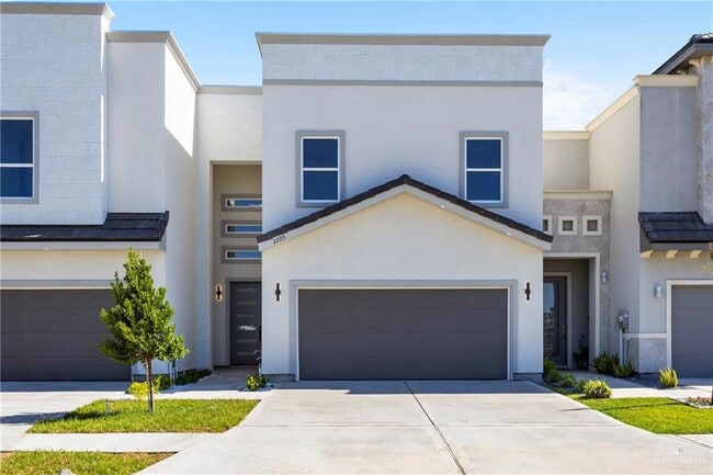 Building Photo - 22 Dorado Dr