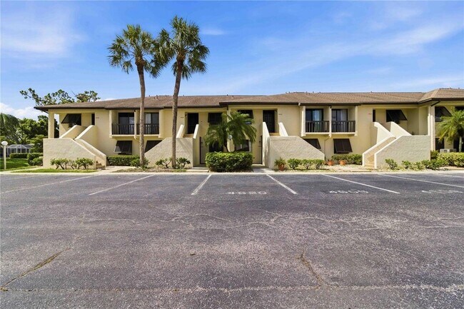 Photo - 4620 Longwater Chase Unit 85
