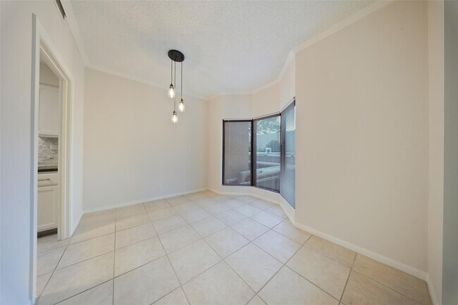 Photo - 661 Bering Dr Unit 207