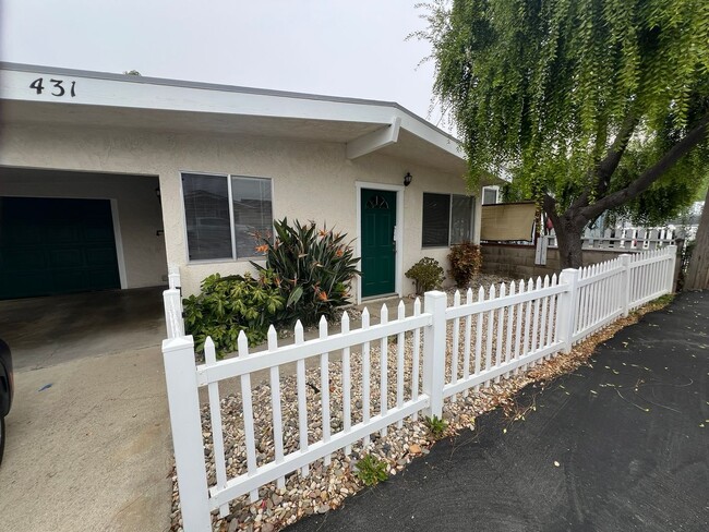 Building Photo - 431 Kodiak St