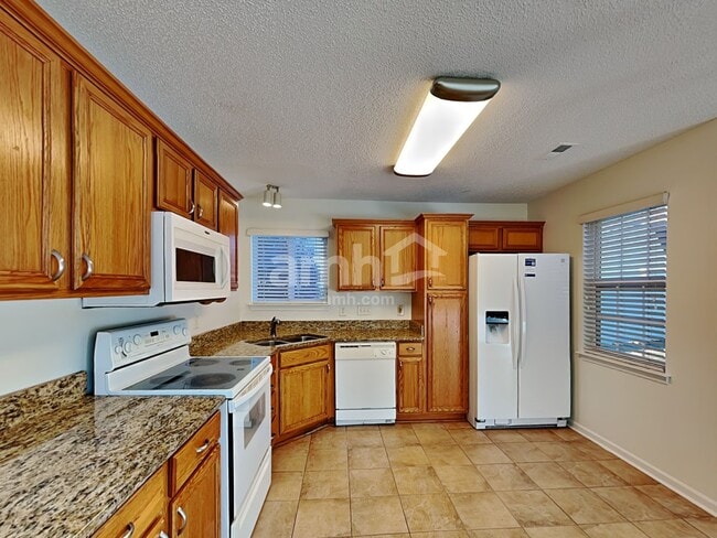 Photo - 5615 Waverly Lynn Ln