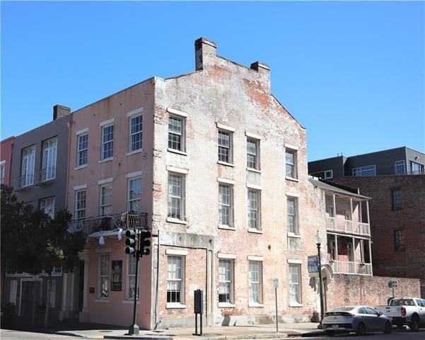 Building Photo - 541 St Joseph St