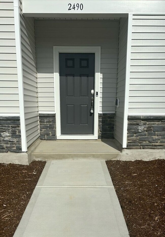 Photo - Brand New, 3 Bed 2.5 Bath Townhome at Trac...