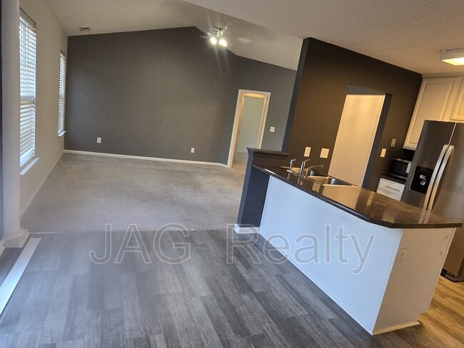 Photo - 1142 Stallings Rd